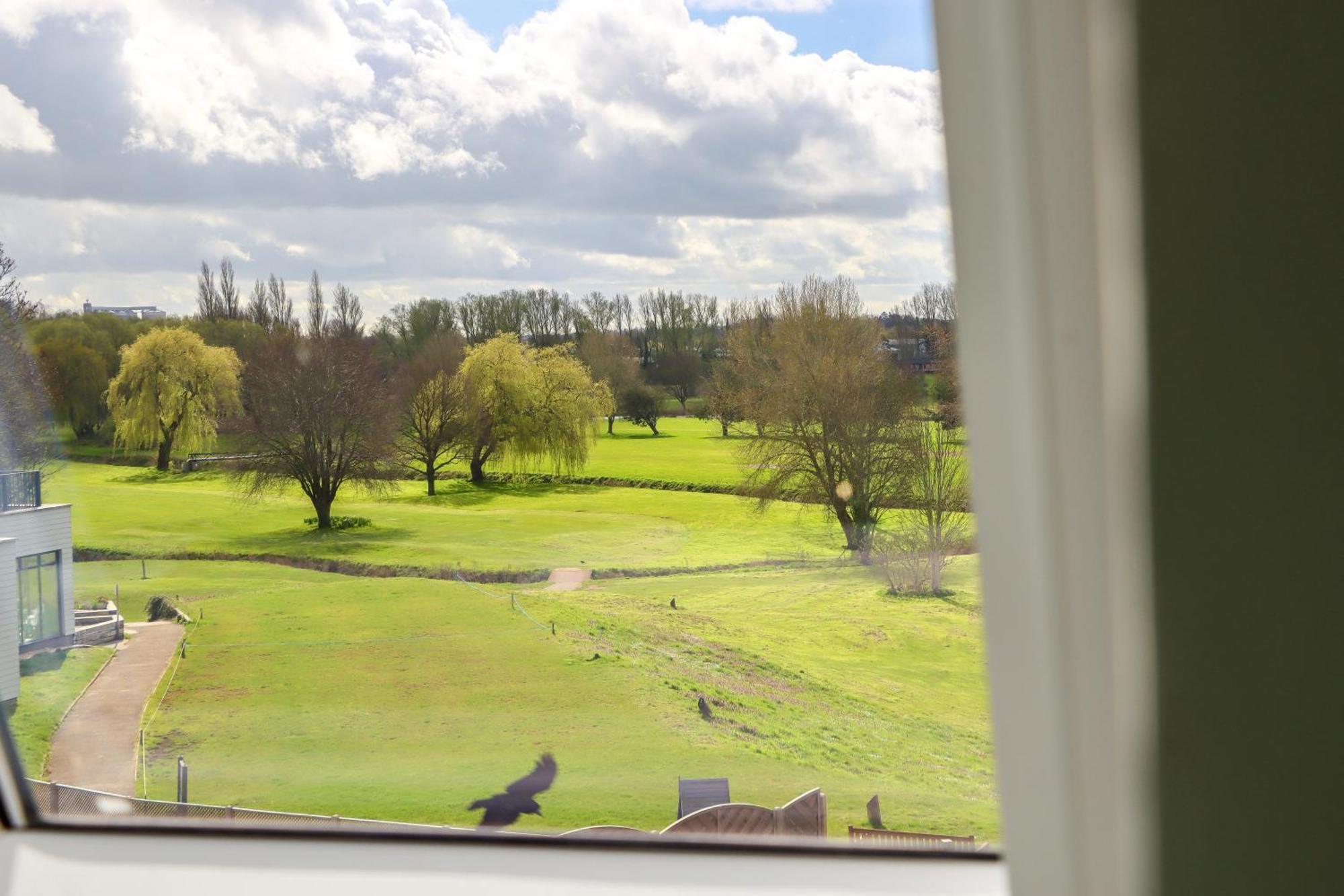 All Saints Resort Bury St. Edmunds Buitenkant foto