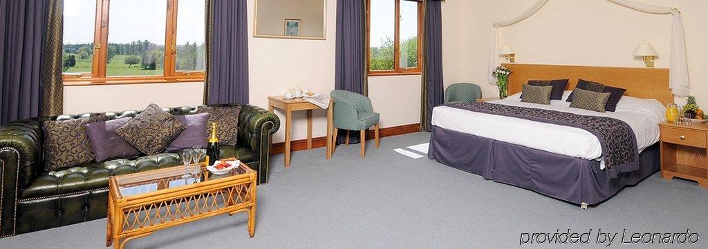 All Saints Resort Bury St. Edmunds Buitenkant foto