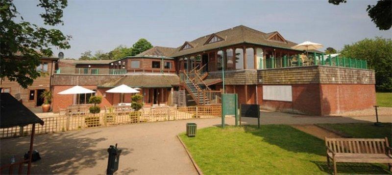 All Saints Resort Bury St. Edmunds Buitenkant foto